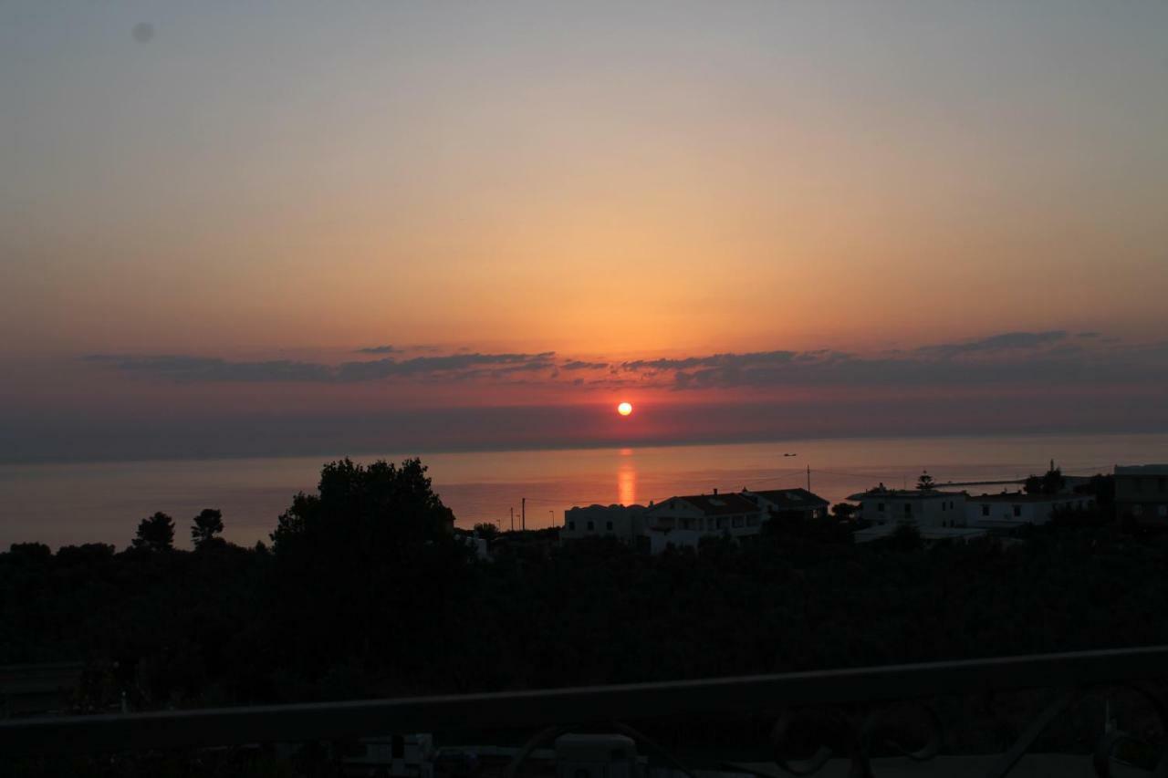 Villa Natura Sea View Весте Екстериор снимка